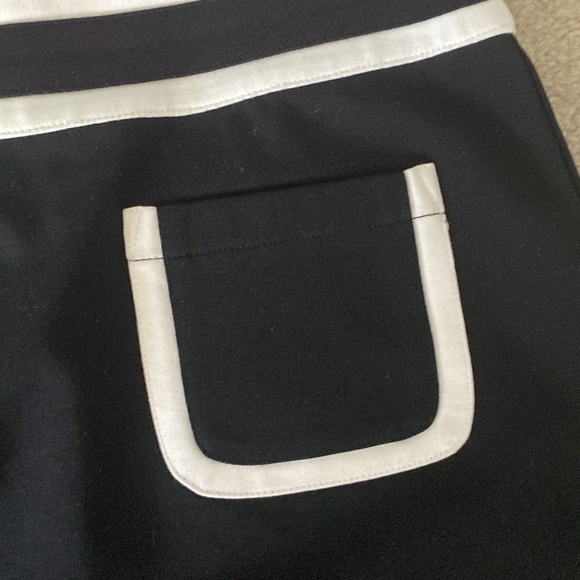 2-skirt bundle size 2 by banana republic - Picture 7 of 13